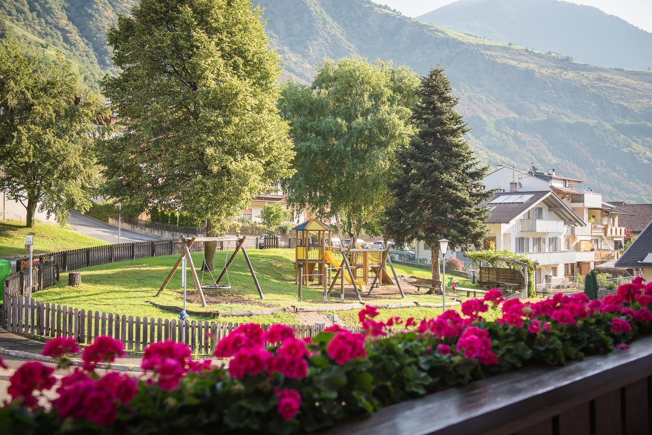 Pension Apartments Pardell Castelbello Exteriör bild